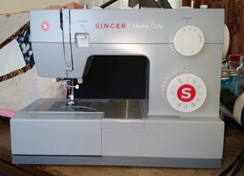 Singer 4423 HD Machine